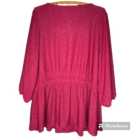 LANE BRYANT Pink Eyelet 3/4 Sleeve Square Neck Top Size 18/20 - Picture 2 of 16